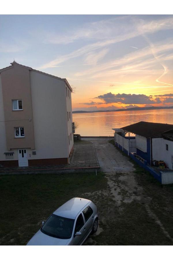 Beach Front Paradise Apartment Sukošan 外观 照片
